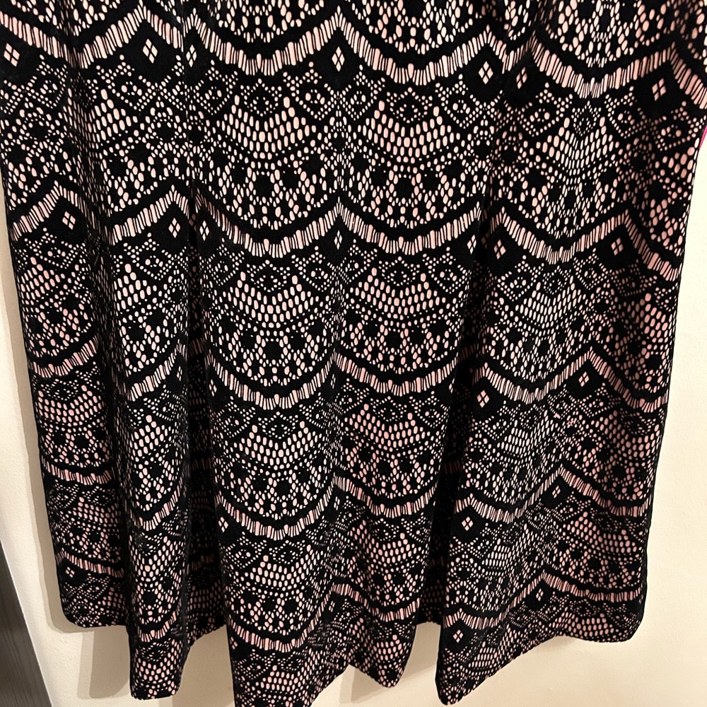 NWT VINCE CAMUTO Plus Size Flocked Fit & Flare Dress - Size 20 W - Picture 7 of 10